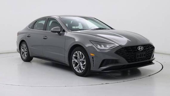 HYUNDAI SONATA 2023 KMHL64JA5PA281805 image