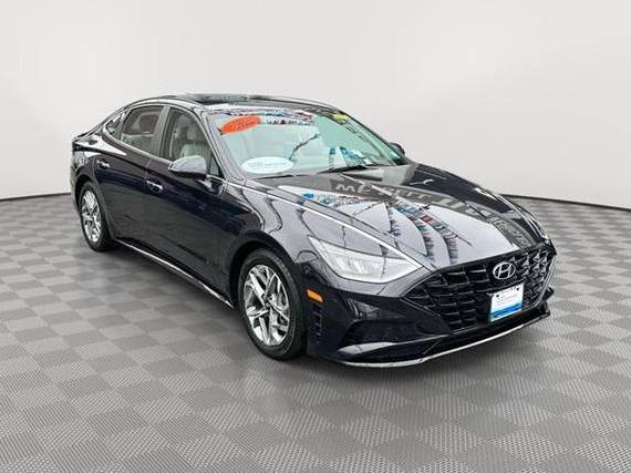 HYUNDAI SONATA 2023 KMHL64JA2PA284645 image