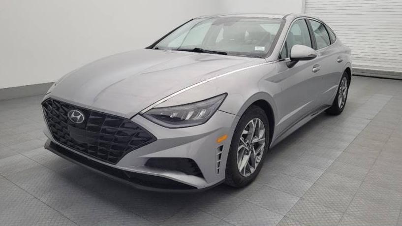 HYUNDAI SONATA 2023 KMHL64JA3PA289322 image