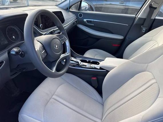 HYUNDAI SONATA 2023 KMHL64JA0PA261347 image