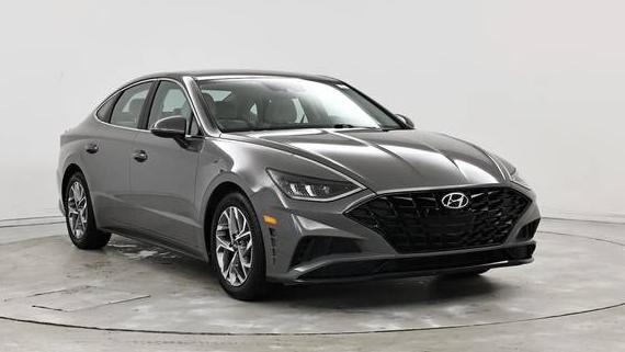 HYUNDAI SONATA 2023 KMHL64JA3PA288865 image