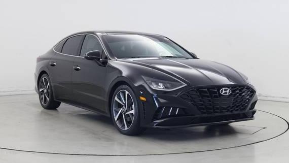 HYUNDAI SONATA 2023 KMHL44J29PA250944 image