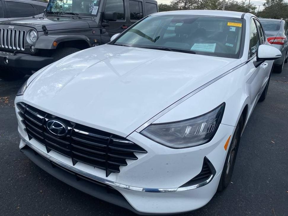 HYUNDAI SONATA 2023 KMHL24JA4PA258382 image