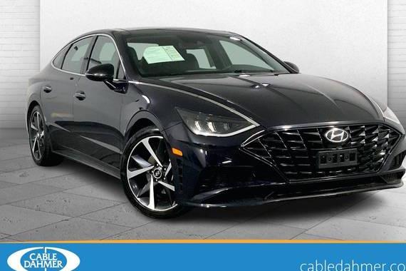 HYUNDAI SONATA 2023 KMHL44J29PA273608 image