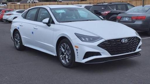 HYUNDAI SONATA 2023 KMHL64JA4PA272173 image