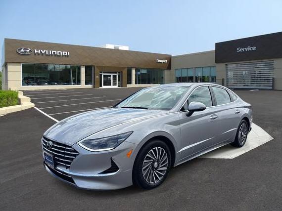 HYUNDAI SONATA 2023 KMHL34JJ0PA082895 image