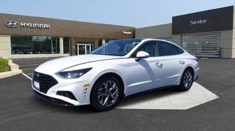 HYUNDAI SONATA 2023 KMHL14JA2PA253409 image