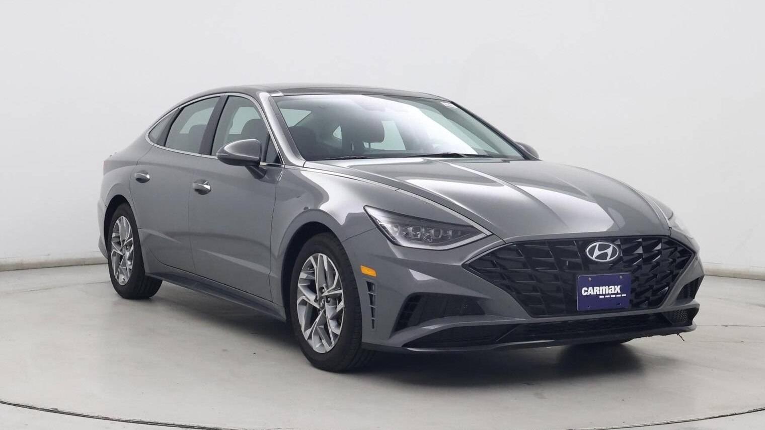 HYUNDAI SONATA 2023 KMHL14JA2PA310000 image