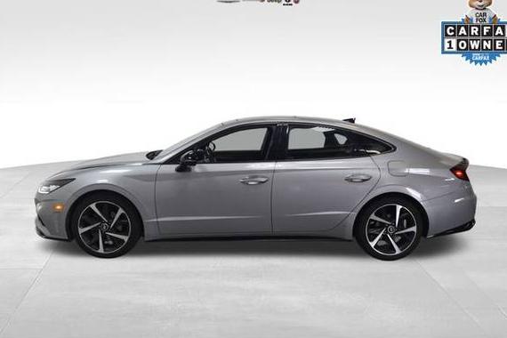 HYUNDAI SONATA 2023 KMHL44J22PA289472 image