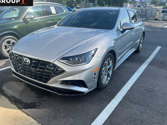 HYUNDAI SONATA 2023 KMHL64JA2PA323976 image