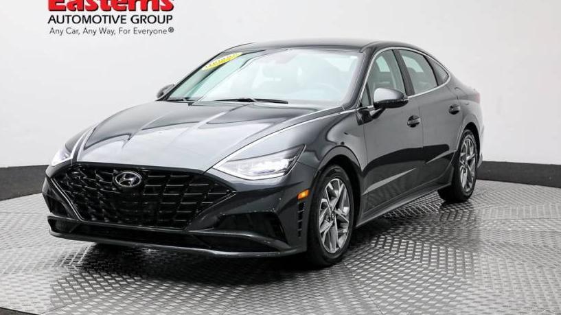 HYUNDAI SONATA 2023 KMHL64JAXPA306911 image