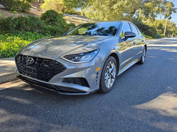 HYUNDAI SONATA 2023 KMHL64JA7PA286200 image