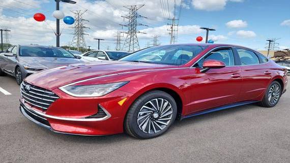 HYUNDAI SONATA 2023 KMHL34JJ2PA081117 image