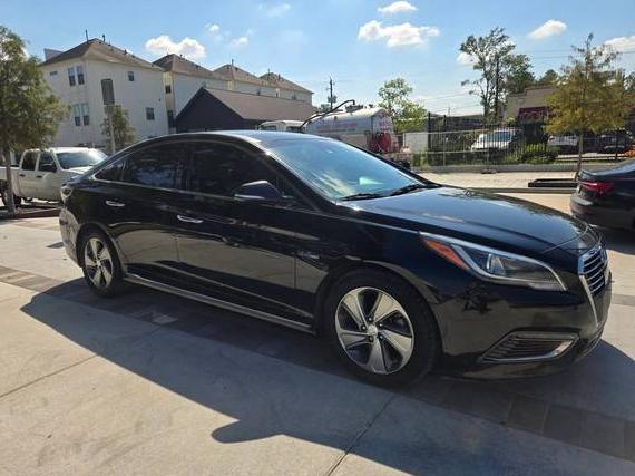 HYUNDAI SONATA 2016 KMHE34L13GA028190 image HYUNDAI SONATA 2016 KMHE34L13GA028190 image