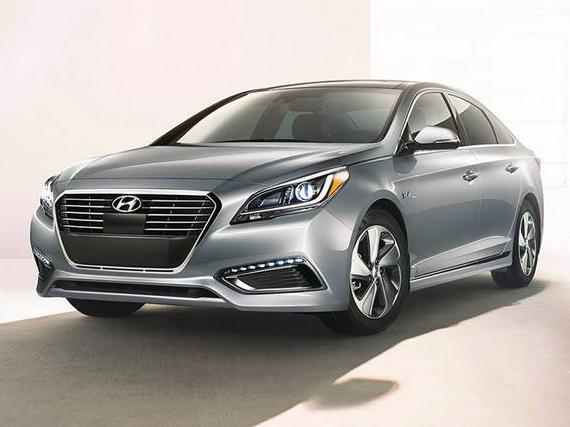HYUNDAI SONATA 2016 KMHE24L1XGA032479 image