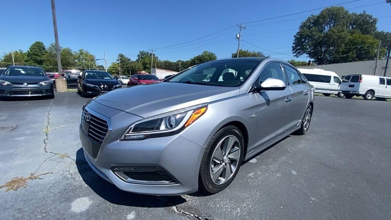 HYUNDAI SONATA 2016 KMHE34L1XGA017543 image