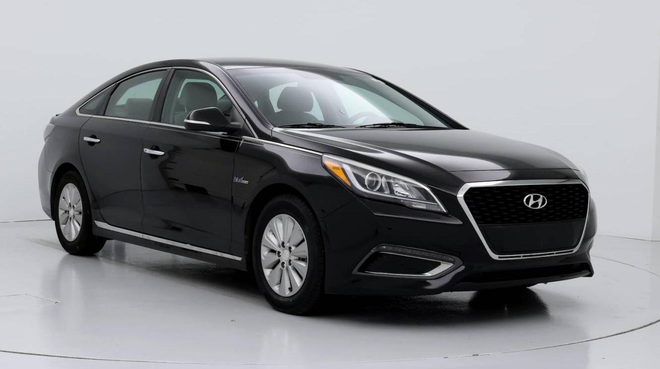 HYUNDAI SONATA 2016 KMHE24L19GA040752 image