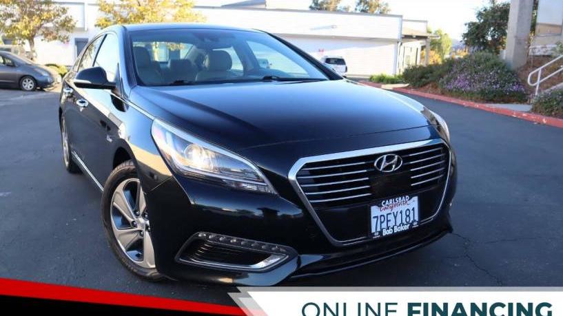 HYUNDAI SONATA 2016 KMHE54L25GA023902 image