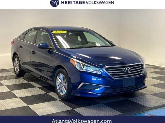 HYUNDAI SONATA 2016 5NPE24AF1GH395040 image HYUNDAI SONATA 2016 5NPE24AF1GH395040 image