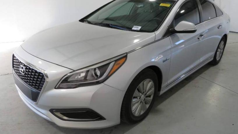 HYUNDAI SONATA 2016 KMHE24L15GA013998 image