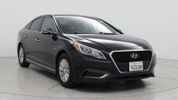 HYUNDAI SONATA 2016 KMHE24L16GA035606 image