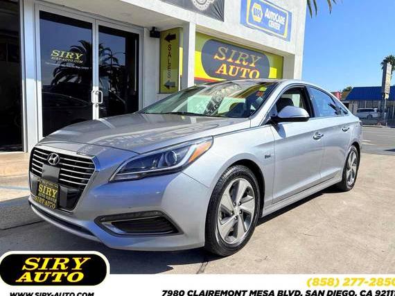 HYUNDAI SONATA 2016 KMHE34L17GA010503 image