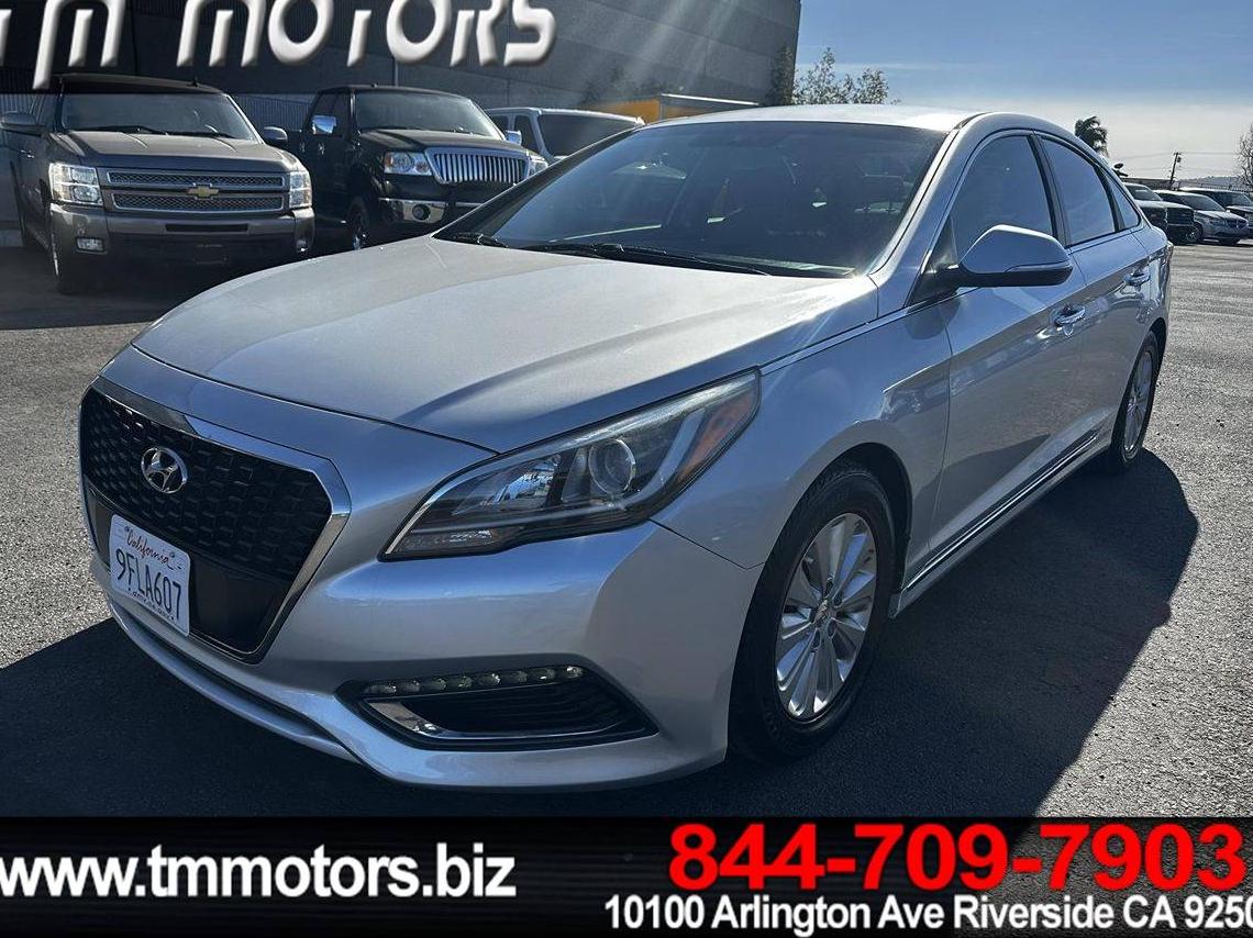 HYUNDAI SONATA 2016 KMHE24L1XGA029050 image