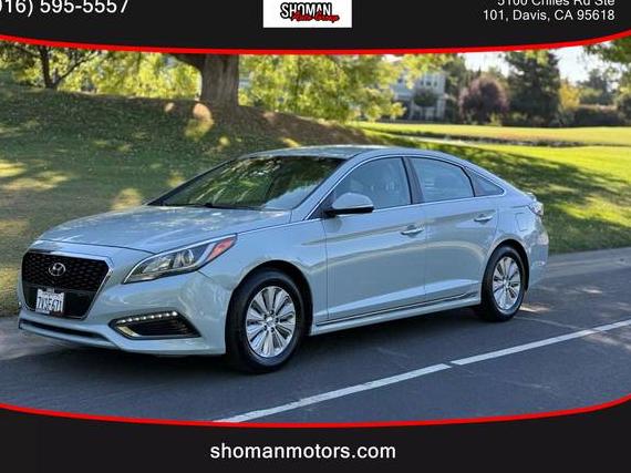 HYUNDAI SONATA 2016 KMHE24L10GA033513 image