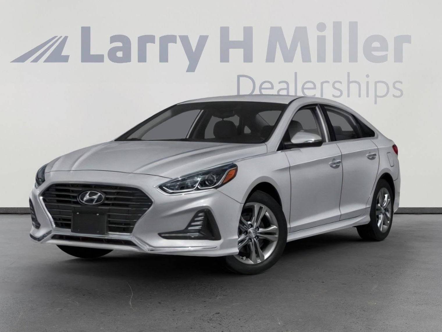 HYUNDAI SONATA 2019 5NPE34AF9KH748694 image