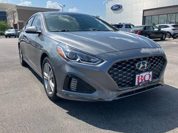 HYUNDAI SONATA 2019 5NPE34AF8KH770461 image