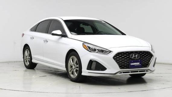 HYUNDAI SONATA 2019 5NPE34AF2KH773601 image