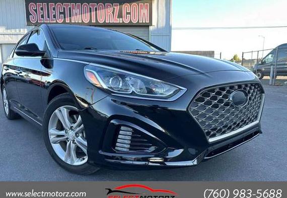 HYUNDAI SONATA 2019 5NPE34AF6KH779935 image