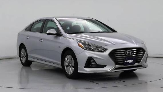 HYUNDAI SONATA 2019 KMHE24L36KA090910 image