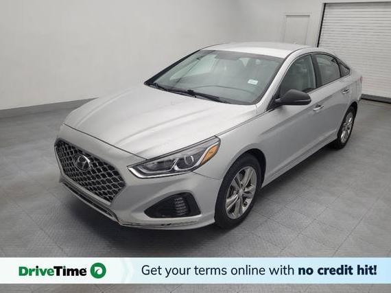 HYUNDAI SONATA 2019 5NPE34AF5KH818031 image