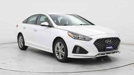 HYUNDAI SONATA 2019 5NPE34AF8KH766801 image