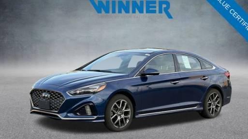 HYUNDAI SONATA 2019 5NPE34AB0KH734874 image