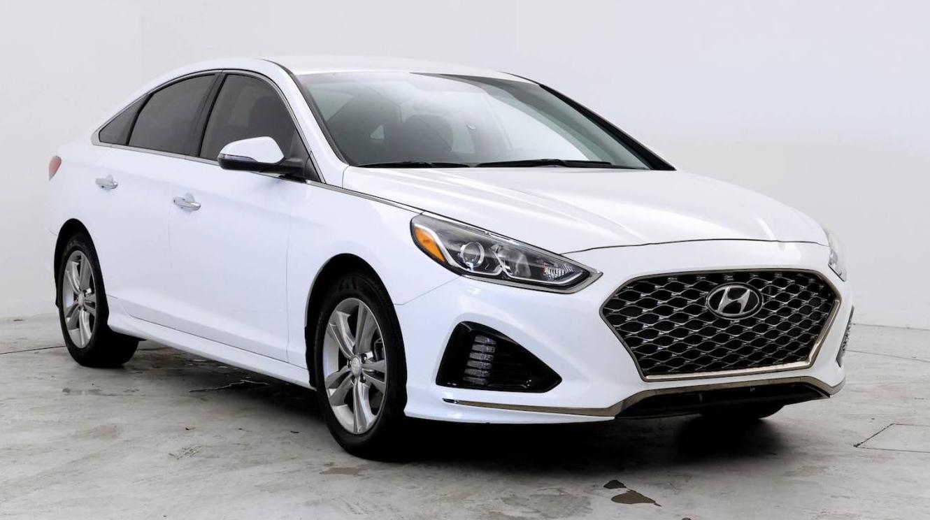 HYUNDAI SONATA 2019 5NPE34AFXKH818137 image