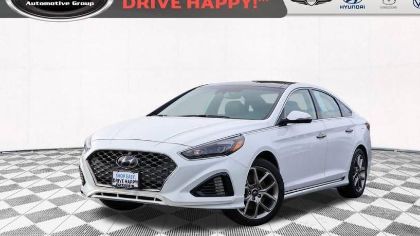 HYUNDAI SONATA 2019 5NPE34AB8KH735447 image