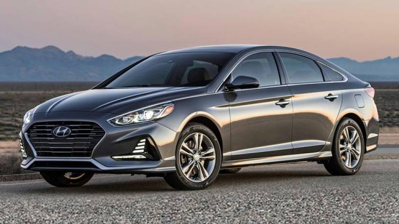 HYUNDAI SONATA 2019 5NPE34AF8KH754017 image