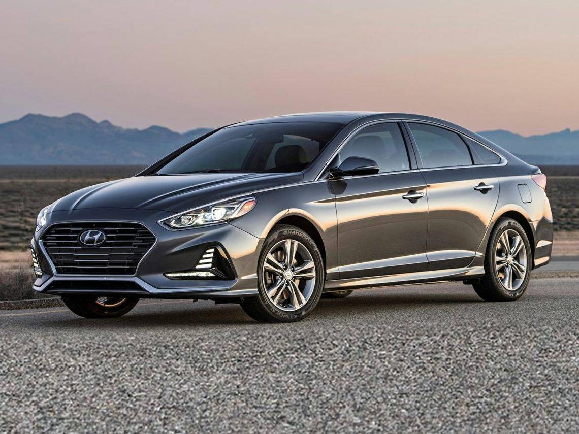 HYUNDAI SONATA 2019 5NPE34AF9KH821868 image