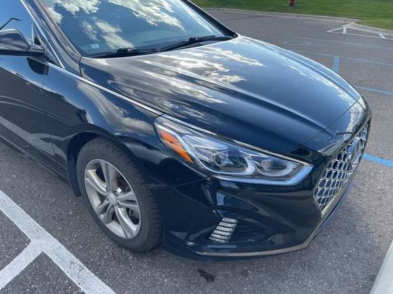 HYUNDAI SONATA 2019 5NPE34AF1KH814557 image HYUNDAI SONATA 2019 5NPE34AF1KH814557 image
