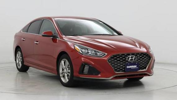 HYUNDAI SONATA 2019 5NPE34AF0KH748079 image
