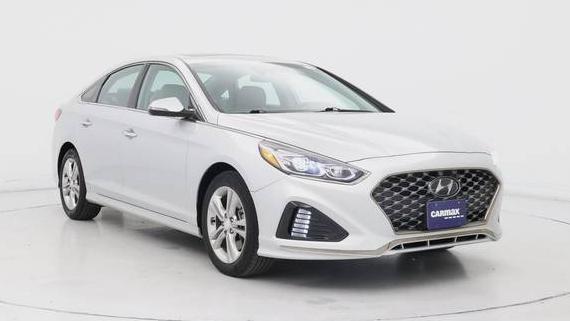 HYUNDAI SONATA 2019 5NPE34AF1KH779082 image
