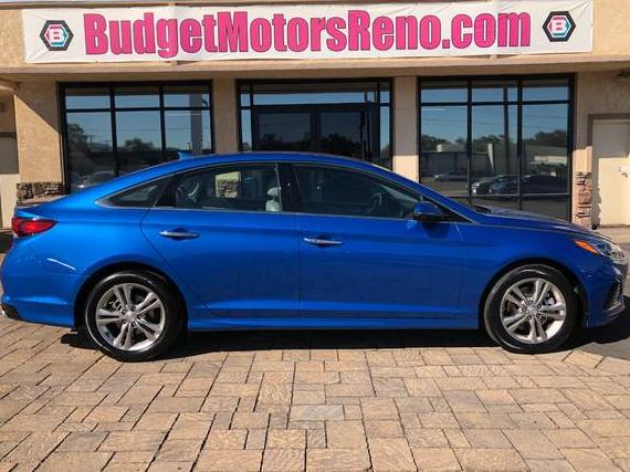 HYUNDAI SONATA 2019 5NPE34AF4KH776712 image