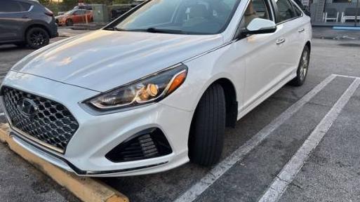 HYUNDAI SONATA 2019 5NPE34AF3KH796563 image