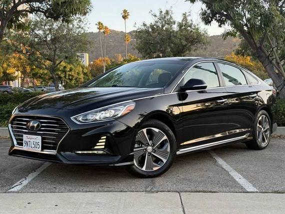HYUNDAI SONATA 2019 KMHE54L23KA094296 image