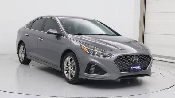 HYUNDAI SONATA 2019 5NPE34AF0KH749796 image HYUNDAI SONATA 2019 5NPE34AF0KH749796 image