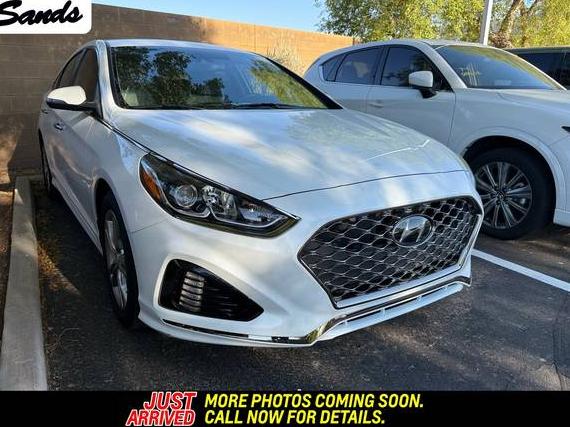 HYUNDAI SONATA 2019 5NPE34AF3KH763482 image