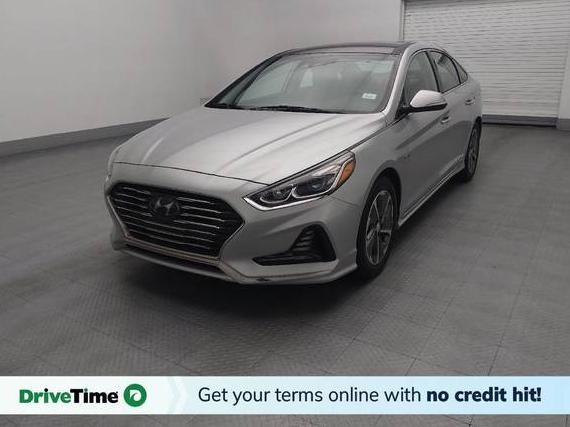 HYUNDAI SONATA 2019 KMHE34L34KA093964 image