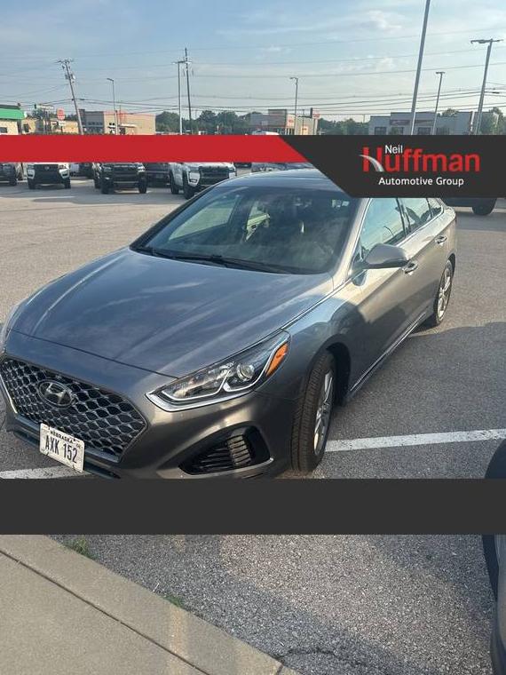 HYUNDAI SONATA 2019 5NPE34AF4KH815704 image